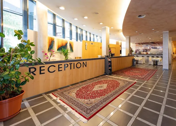 Bokan Exclusiv Готель Грац